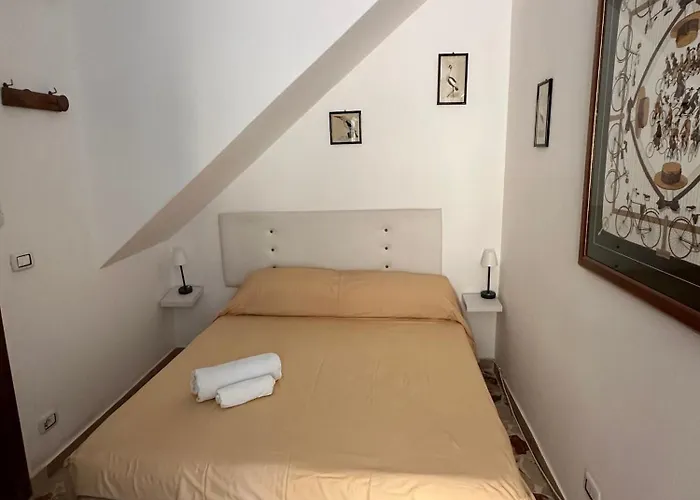 Tiny House In The Heart Of Taormina